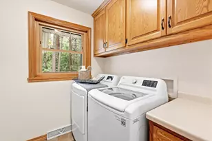 3673 Powderhorn Ln, Suamico, WI 54173 - Photo 23