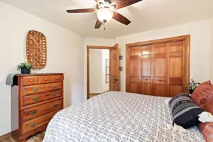 3673 Powderhorn Ln, Suamico, WI 54173 - Photo 17