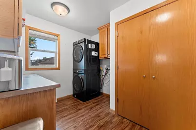 2337 Samantha Street, De Pere, WI 54115 - Photo 9