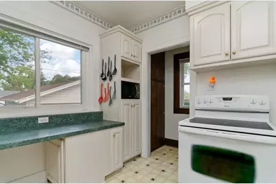 1066 Elmore Street, Green Bay, WI 54303 - Photo 23