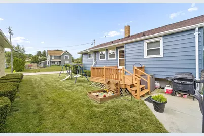 529 Breckenridge Street, Mayville, WI 53050 - Photo 33