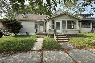 1274 Stuart St, Green Bay, WI 54301 - Photo 5