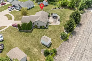 365 Lilac St, Oshkosh, WI 54902 - Photo 51