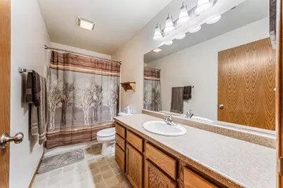 365 Lilac Street, Oshkosh, WI 54902 - Photo 19