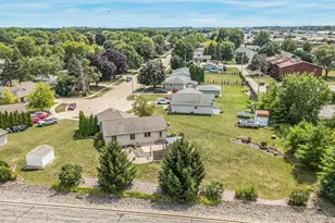 365 Lilac St, Oshkosh, WI 54902 - Photo 39