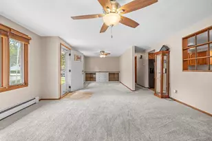 1248 April Ln, Green Bay, WI 54304 - Photo 19
