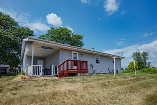 647 E Scott St, Fond du Lac, WI 54935 - Photo 3