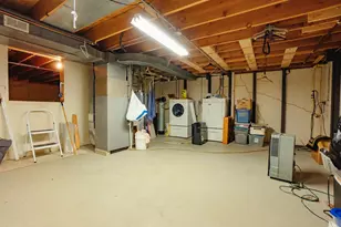 647 E Scott St, Fond du Lac, WI 54935 - Photo 25