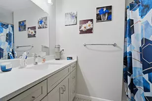 10 Green Bay Ct, Appleton, WI 54911 - Photo 17
