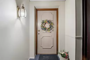 10 Green Bay Ct, Appleton, WI 54911 - Photo 5