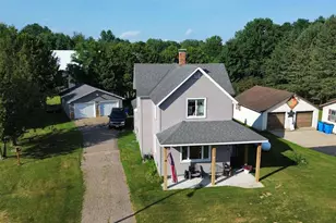 650 Schabow St, Gresham, WI 54128 - Photo 5