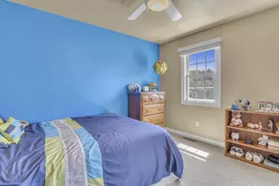 22 Eastbrook Ln, Fond du Lac, WI 54935 - Photo 25