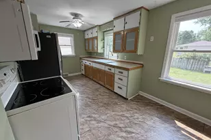 512 Fairview Way, Shawano, WI 54166 - Photo 7