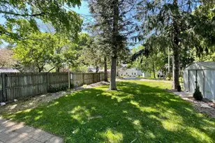 935 Quincy St, Sturgeon Bay, WI 54235 - Photo 21