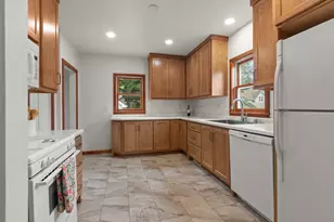 120 E Commercial St, Appleton, WI 54911 - Photo 17