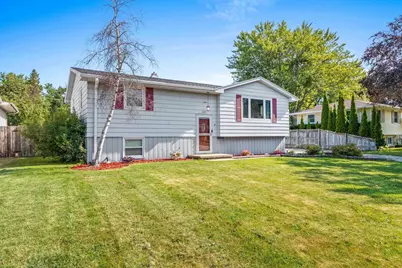 2459 Robinson Avenue, Green Bay, WI 54311 - Photo 33