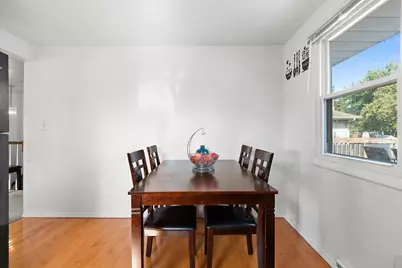 2459 Robinson Avenue, Green Bay, WI 54311 - Photo 11