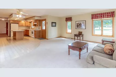 2507 N Lisa Street, Appleton, WI 54914 - Photo 3