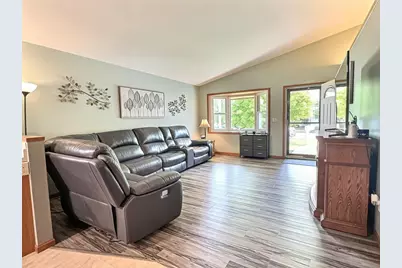 1821 Ohio Street, Oshkosh, WI 54902 - Photo 3