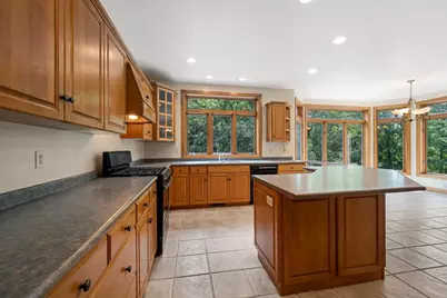 2941 S Telemark Circle, Green Bay, WI 54313 - Photo 13