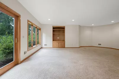 2941 S Telemark Circle, Green Bay, WI 54313 - Photo 37