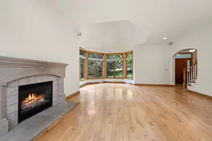 2941 S Telemark Cir, Green Bay, WI 54313 - Photo 9