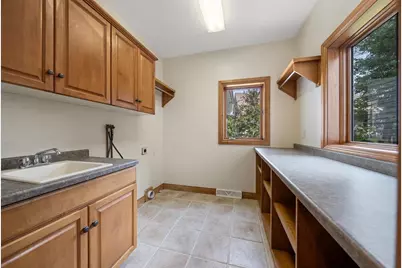 2941 S Telemark Circle, Green Bay, WI 54313 - Photo 19