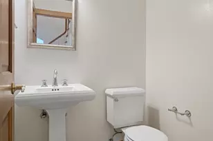 2941 S Telemark Cir, Green Bay, WI 54313 - Photo 21