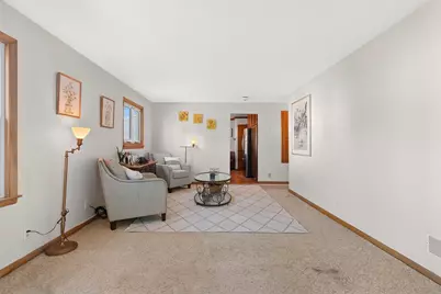 1926 Hillview Drive, Green Bay, WI 54202 - Photo 7