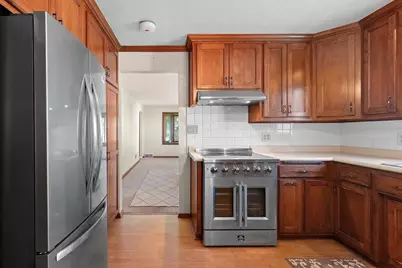 1926 Hillview Drive, Green Bay, WI 54202 - Photo 9