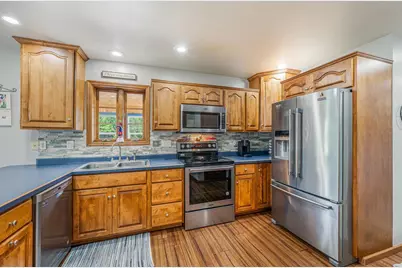 1428 N 12th Place, Sturgeon Bay, WI 54235 - Photo 13