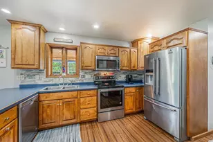 1428 N 12th Pl, Sturgeon Bay, WI 54235 - Photo 13