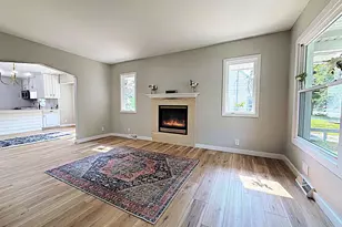 1415 W Washington St, Appleton, WI 54914 - Photo 3
