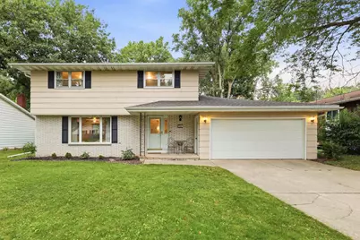 1698 Beaver Dam Drive, Green Bay, WI 54304 - Photo 1