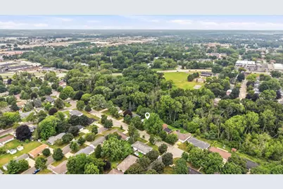 1698 Beaver Dam Drive, Green Bay, WI 54304 - Photo 31