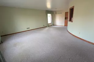 285 Oak St, Berlin, WI 54923 - Photo 13