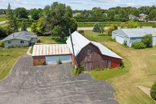W6576 Manitowoc Rd, Menasha, WI 54952 - Photo 3