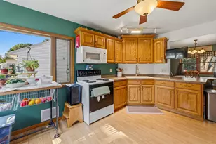 516 Church St, Brownsville, WI 53006 - Photo 7