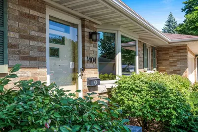 1404 Liberty Street, Green Bay, WI 54304 - Photo 7