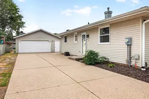 1645 E Roeland Ave, Appleton, WI 54915 - Photo 37