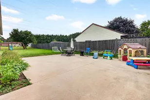 1645 E Roeland Ave, Appleton, WI 54915 - Photo 39