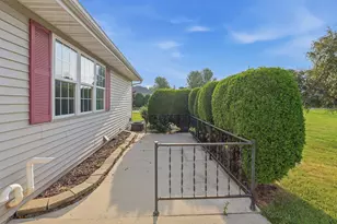 120 Southlake Cir, Fond du Lac, WI 54935 - Photo 21