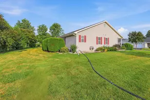 120 Southlake Cir, Fond du Lac, WI 54935 - Photo 19
