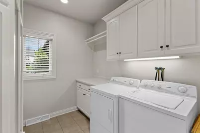 236 E Thornbrook Lane, Appleton, WI 54913 - Photo 17