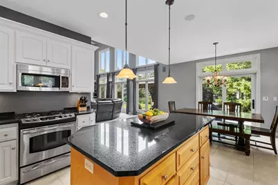 236 E Thornbrook Lane, Appleton, WI 54913 - Photo 13