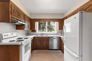 244 E Pulaski St, Pulaski, WI 54162 - Photo 7