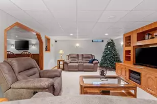 931 Gerard Dr, Green Bay, WI 54302 - Photo 27
