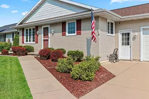 931 Gerard Dr, Green Bay, WI 54302 - Photo 3