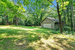 3240 Crystal Creek Ct, Suamico, WI 54313 - Photo 5