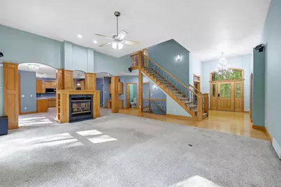3240 Crystal Creek Court, Suamico, WI 54313 - Photo 15